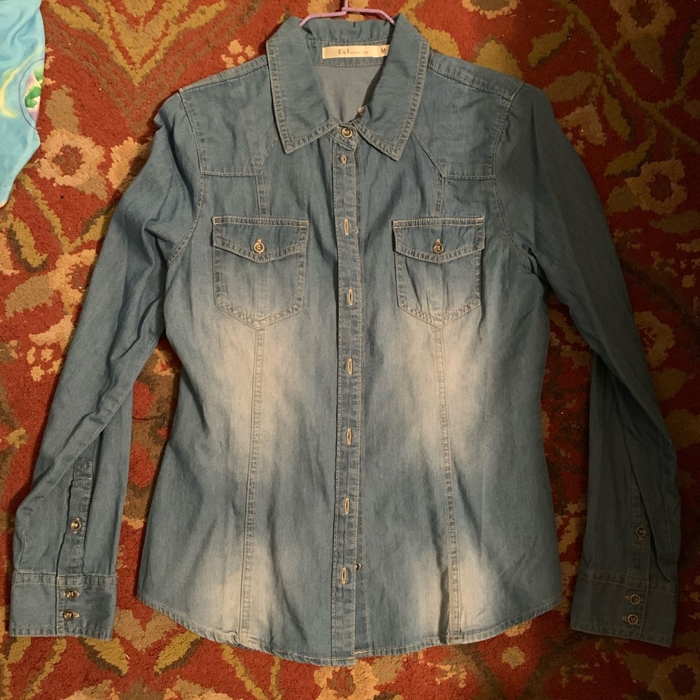 Women’s Denim Shirt